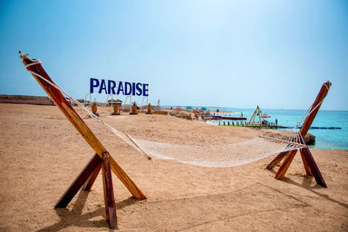Paradise Island beach and clear Red Sea waters near Hurghada