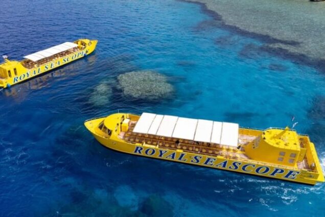 Sea Scope Semi Submarine cruising in the Red Sea from Hurghada